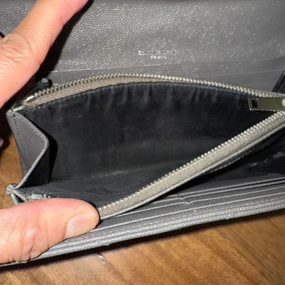 SOLD Yves Saint Laurent Gray Leather Clutch - Picture 5 of 14